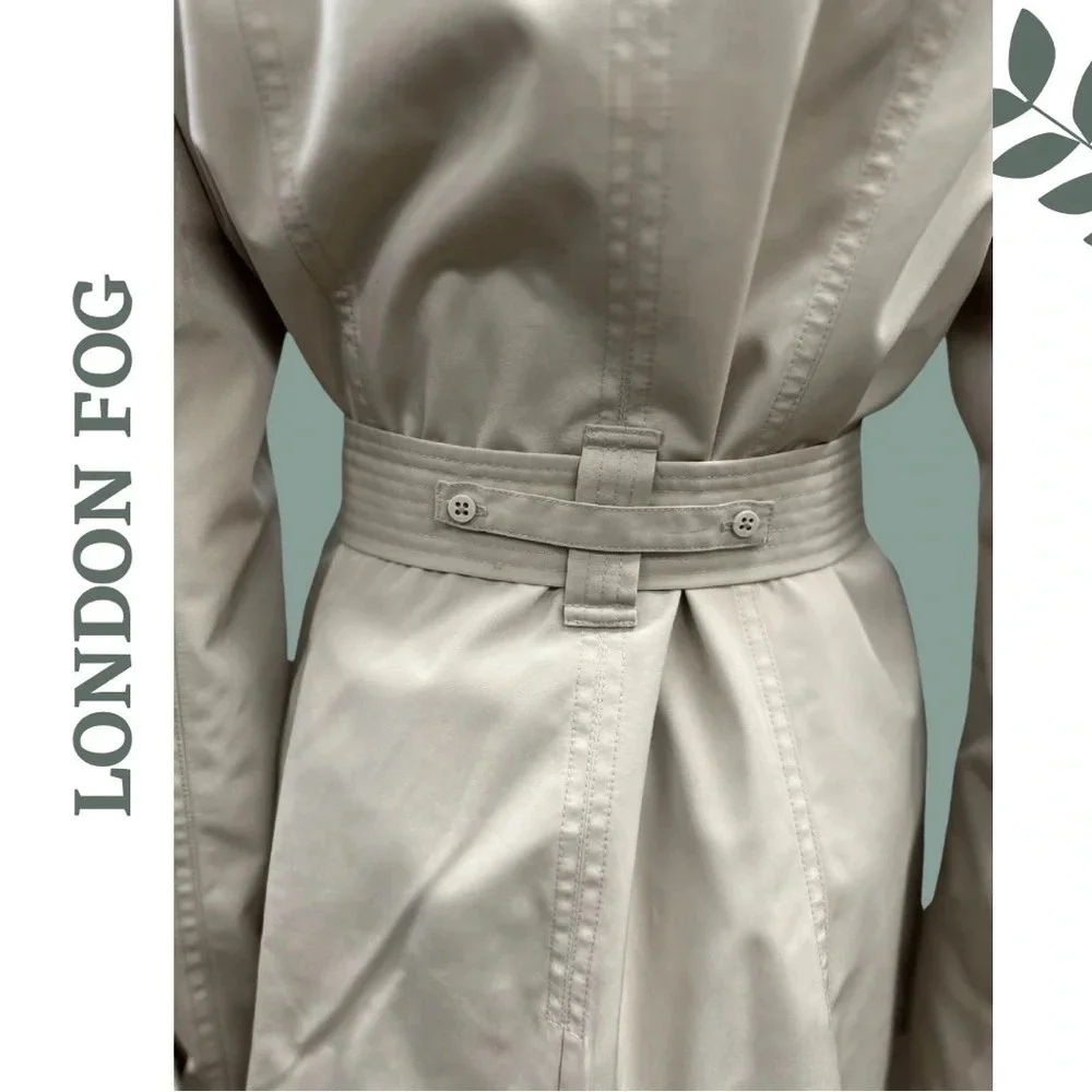 Vintage Y2K London Fog Trench Coat
Tan  Single Breasted Waist Tie Size
Medium - Picture 9 of 13